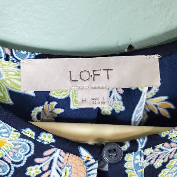 Loft Blue Floral Paisley Keyhole Bell Cuff Sleeve Blouse Size Medium - Picture 3 of 8